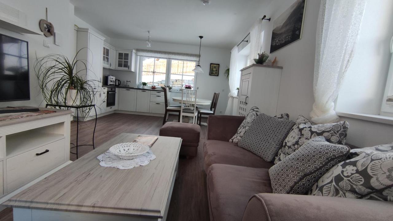 Appartements Fanny Занкт-Марґаретен-ім-Лунґау Екстер'єр фото